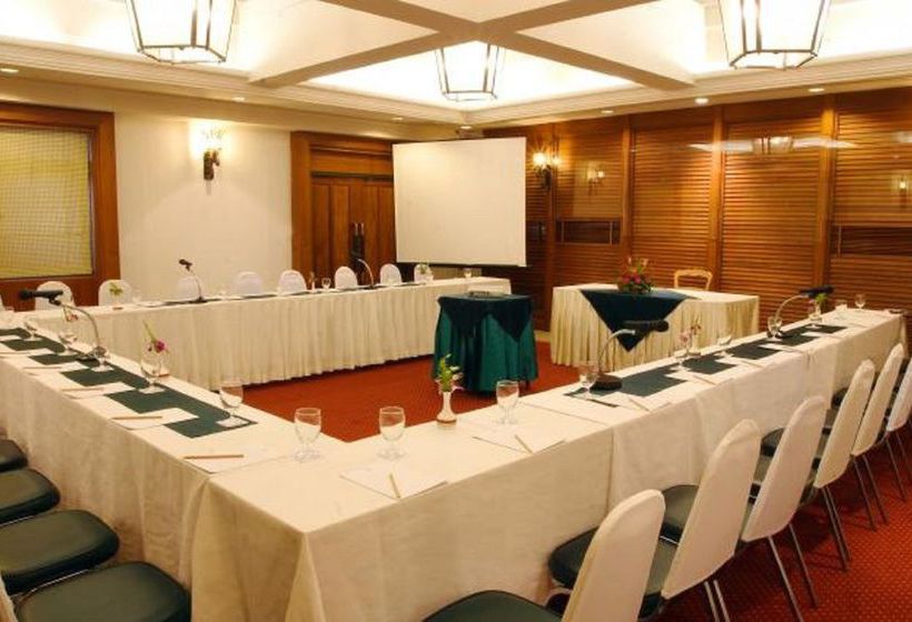 Imperial Lake View Hotel & Golf Club 9