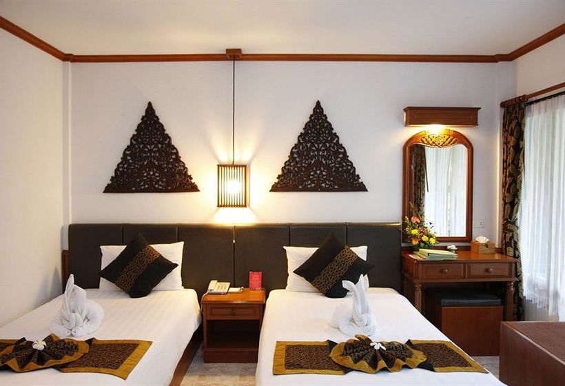 Banana Fan Sea Resort 10