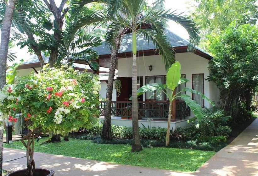 Banana Fan Sea Resort 16