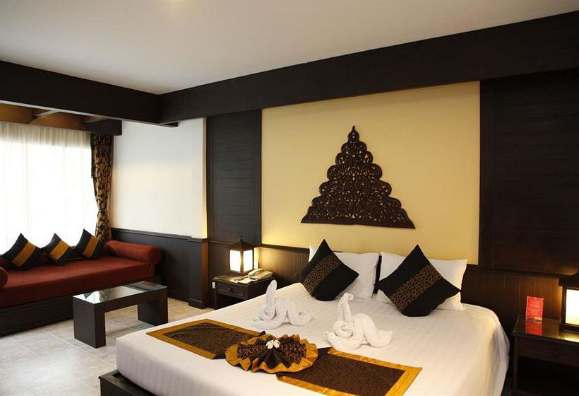 Banana Fan Sea Resort 8