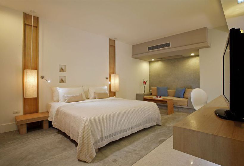 Resort Ramada Phuket South Sea 13