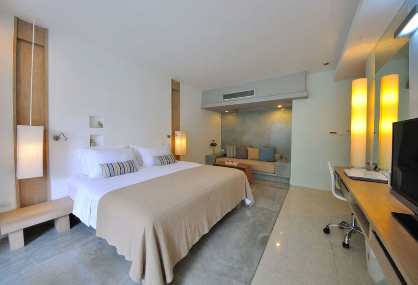 Resort Ramada Phuket South Sea 17