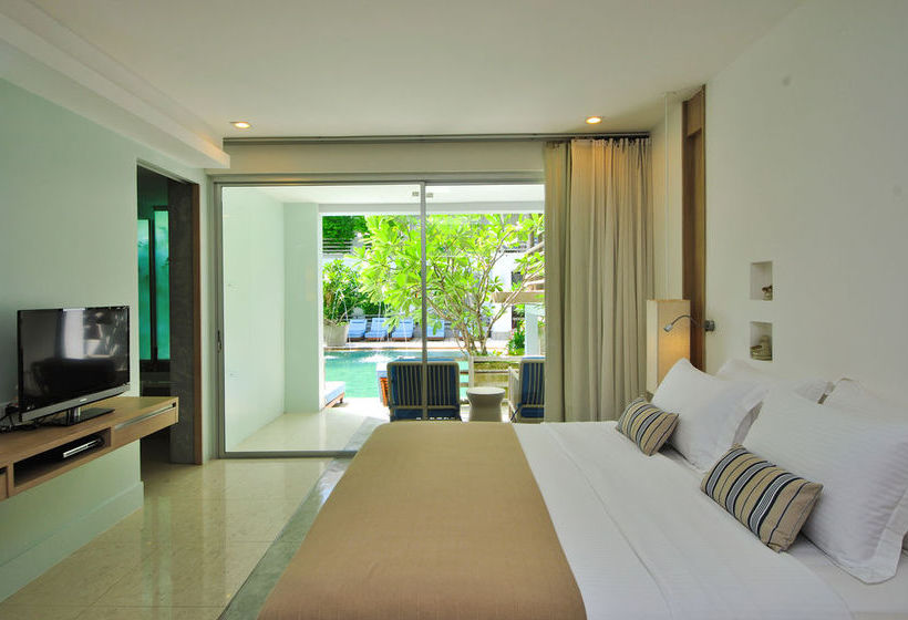 Resort Ramada Phuket South Sea 18