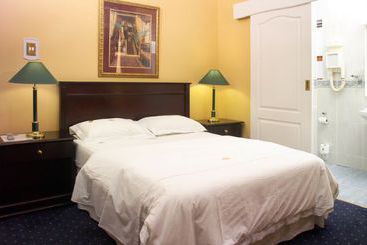 Kings Tide Boutique Hotel Puerto Elizabeth