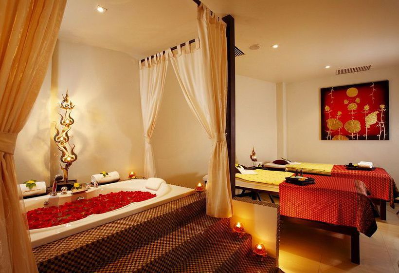 Resort Club Bamboo 2