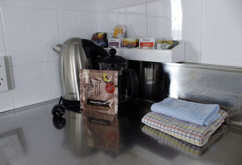 Best Western Colonial Motel 1