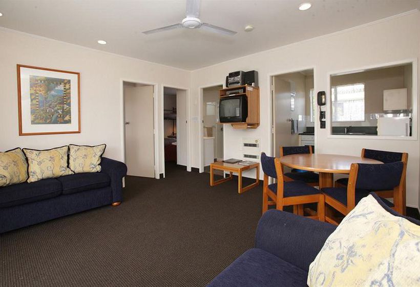 Asure Fountain Resort Motel 7