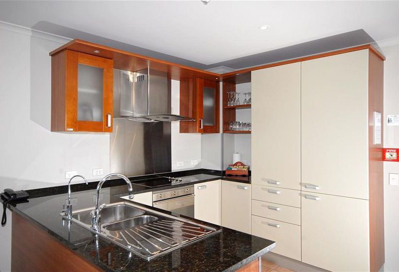 Blue Pacific Quality Apartments 6