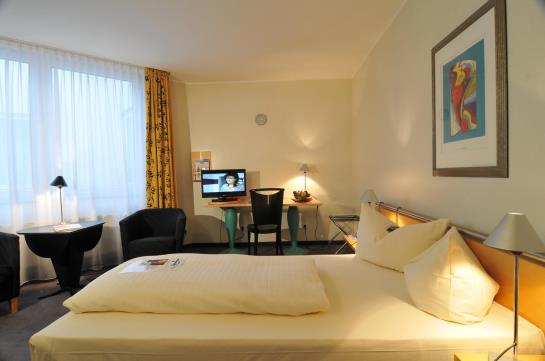 Best Western Hotel Im Forum Muelheim 11