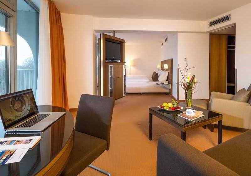 Hotel Dorint An der Kongresshalle 15