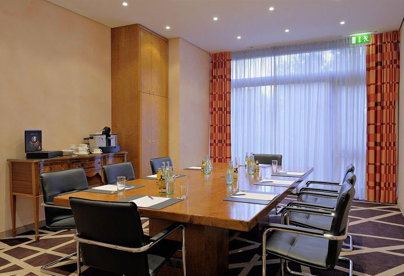 Hotel Radisson Blu Scandinavia Dusseldorf 11