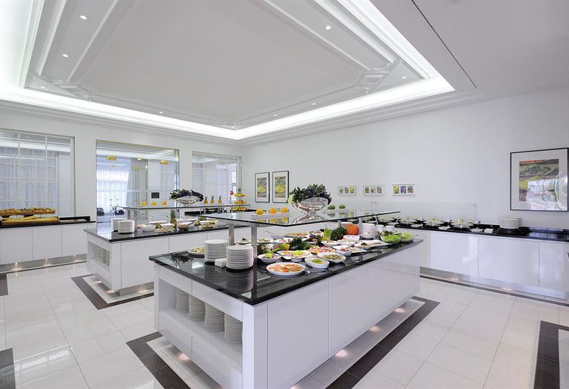 Hotel Radisson Blu Scandinavia Dusseldorf 13