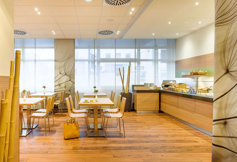 Hotel Ibis Darmstadt 11