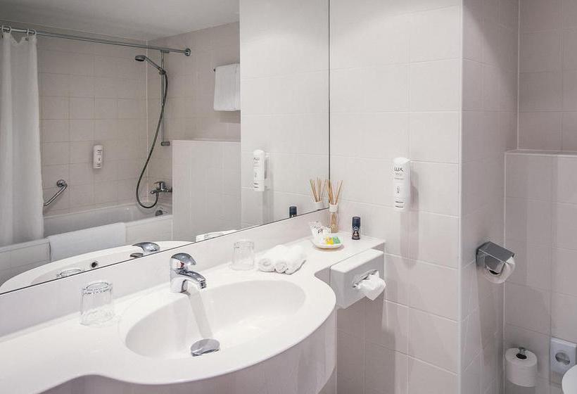 Hotel Vienna House Easy Wuppertal 14