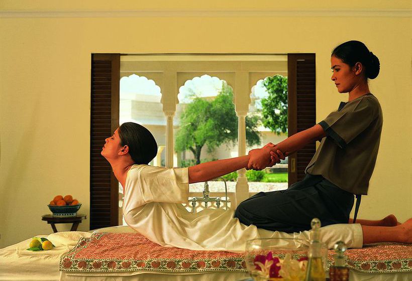 Hotel Oberoi Vanyavilas 1