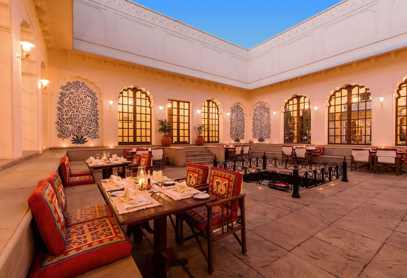 Hotel Oberoi Vanyavilas 12