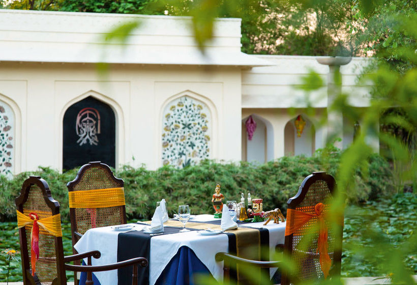 Hotel Oberoi Vanyavilas 14