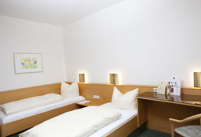 Quality Hotel Bielefeld 13