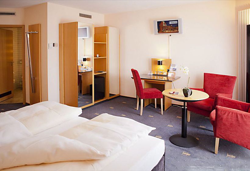 Quality Hotel Theresientor 10