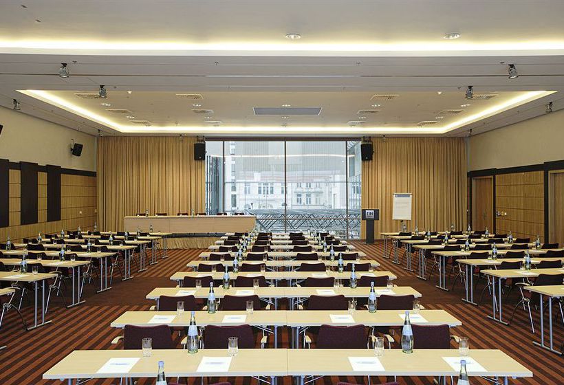 Hotel NH Berlin Friedrichstrasse 13