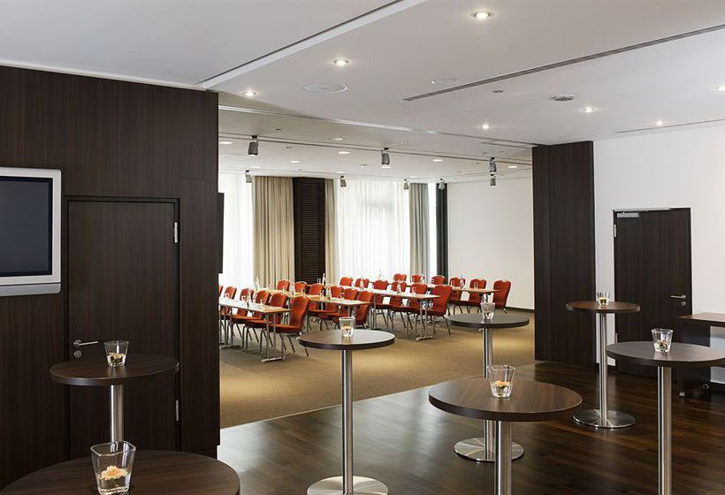 Hotel NH Berlin Friedrichstrasse 4