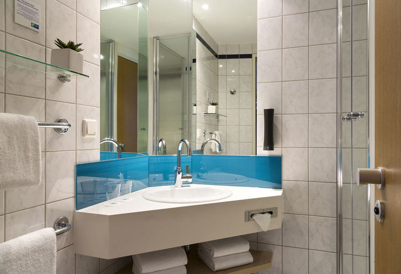 Hotel Holiday Inn Express Dortmund 10