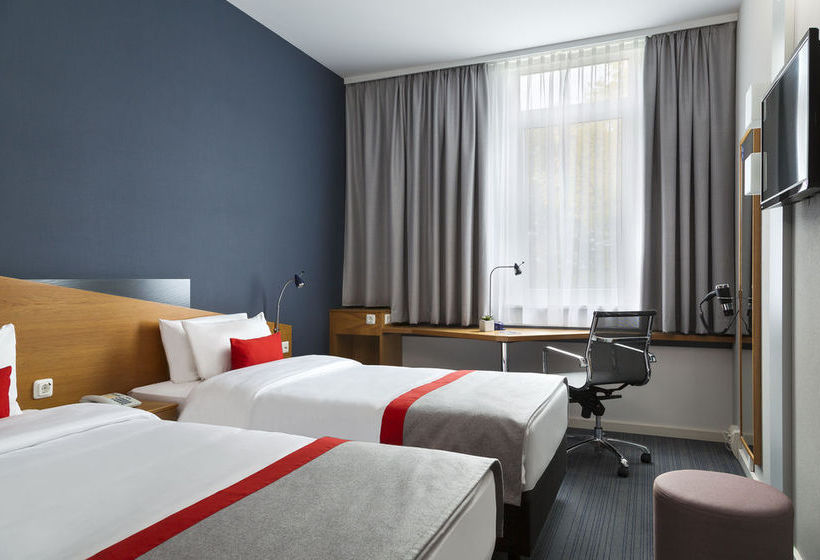 Hotel Holiday Inn Express Dortmund 12