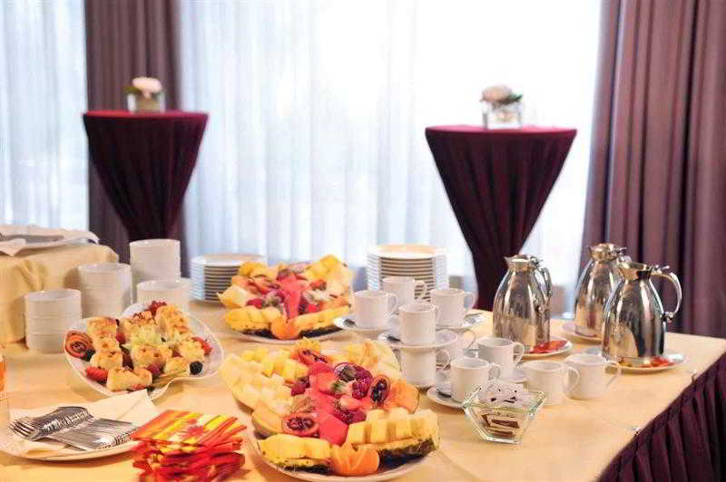 Hotel Mercure Duesseldorf City Nord 10