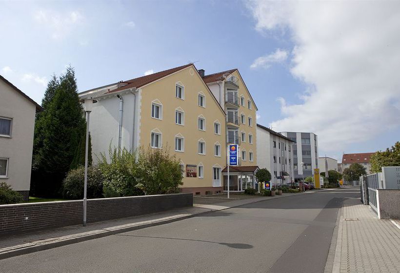 Comfort Hotel Frankfurt Airport 9