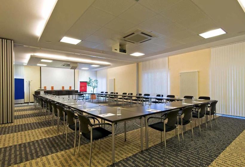 Hotel Mercure Oberhausen Centro 12