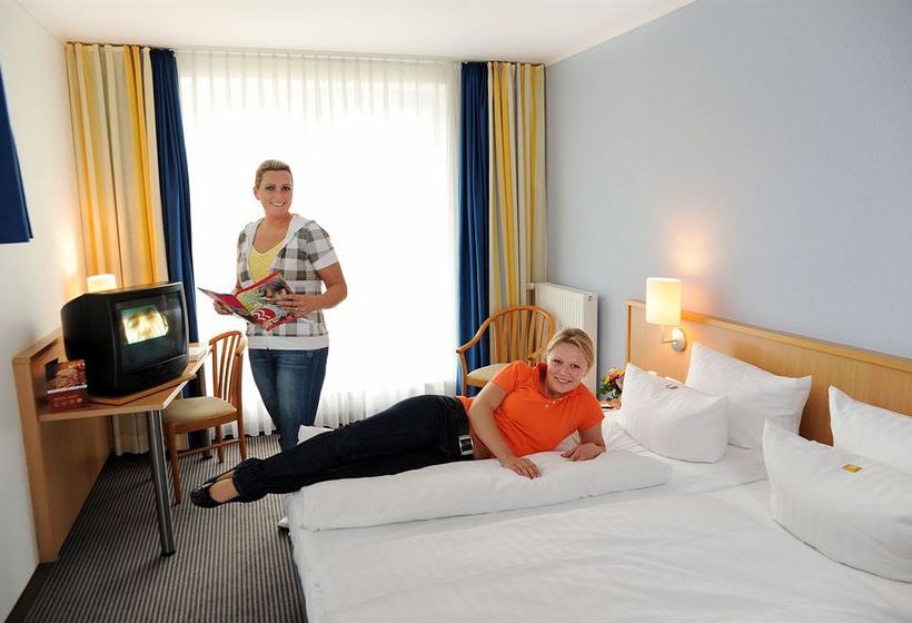 Hotel Ramada Stade 7