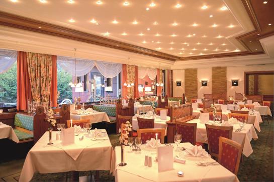 Flair Hotel Sonnenhof 12