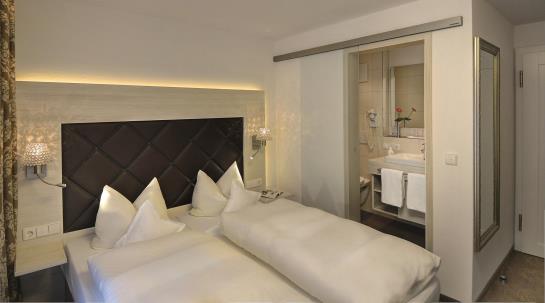 Flair Hotel Sonnenhof 13