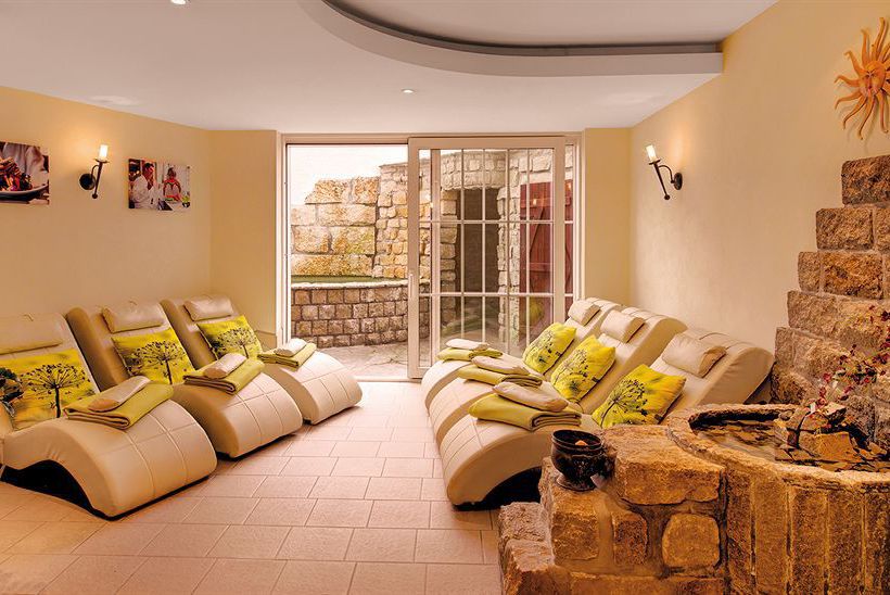 Hotel Zum Kurfursten 13