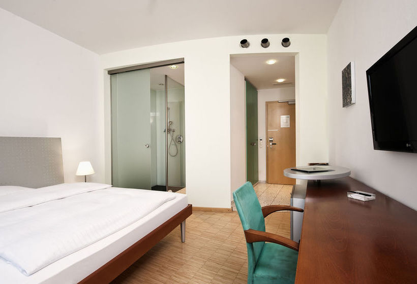 Hotel Innside by Melia München Neue Messe 18