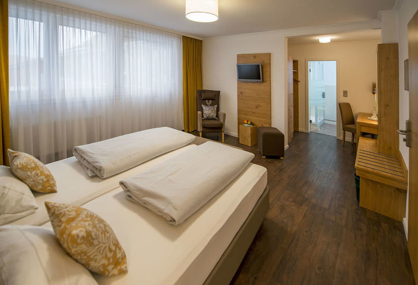 Landidyll Hotel Zum Freden 9