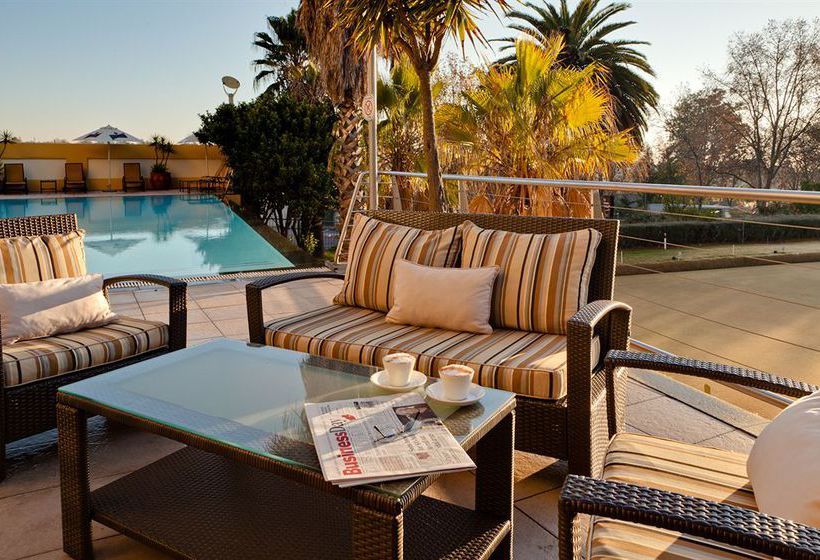 Protea Hotel Wanderers 1