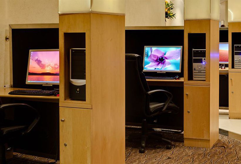 Protea Hotel Wanderers 18