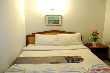 Hotel Theparat Lodge Krabi 2