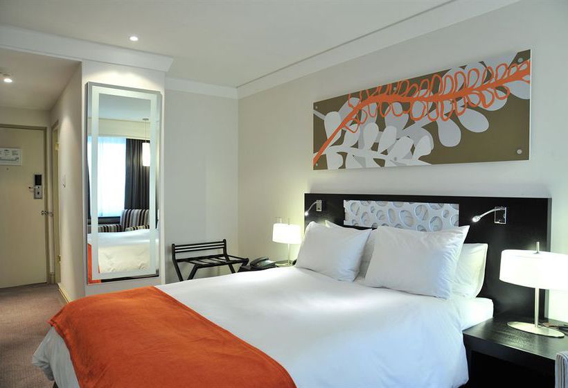 Hotel Three Cities Inn on the Square Greenmarket Square 9