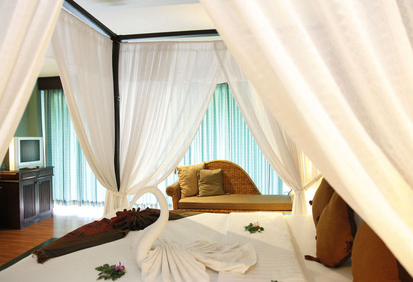 The Fair House Beach Resort & Hotel 15