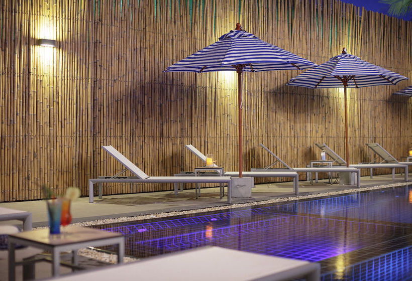 Malibu Beach Resort 12