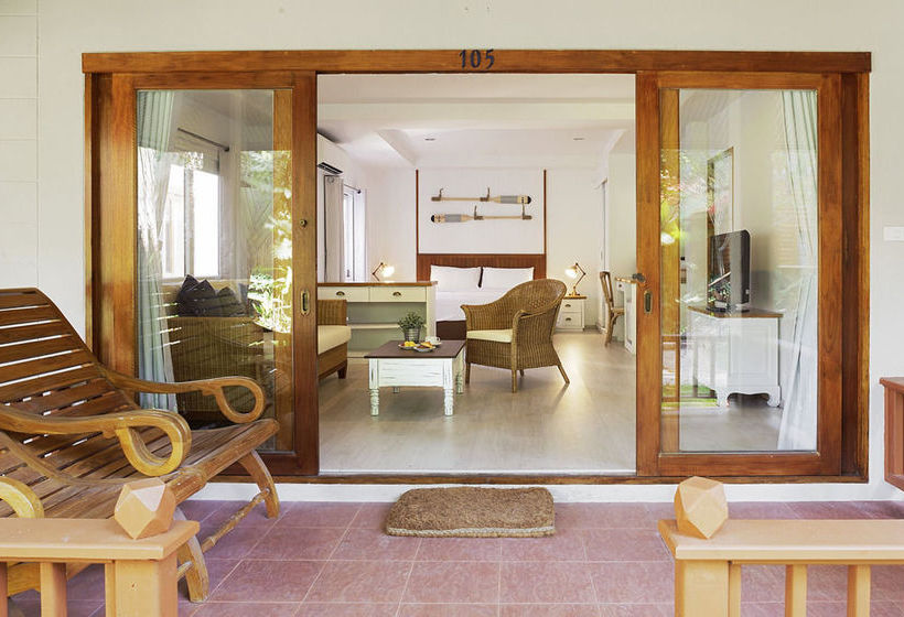 Malibu Beach Resort 15