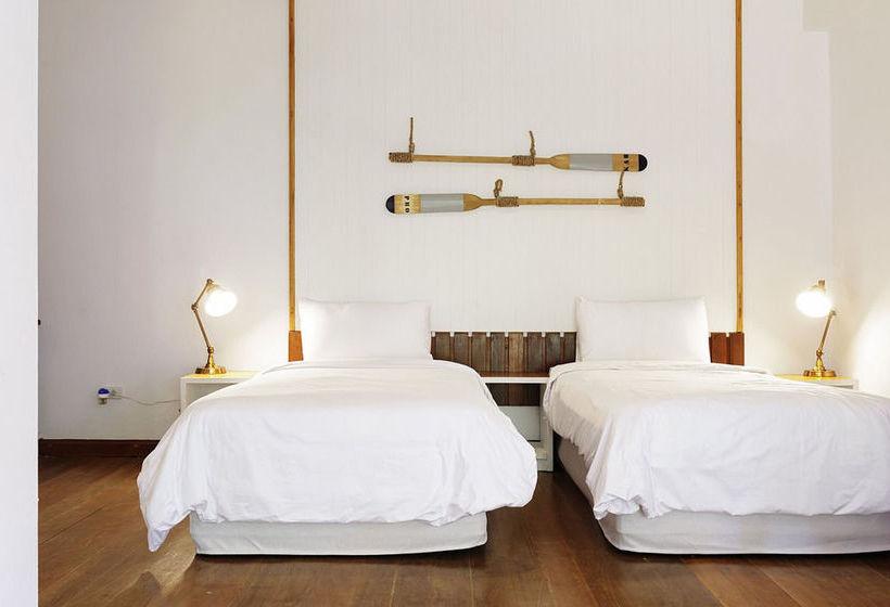 Malibu Beach Resort 17