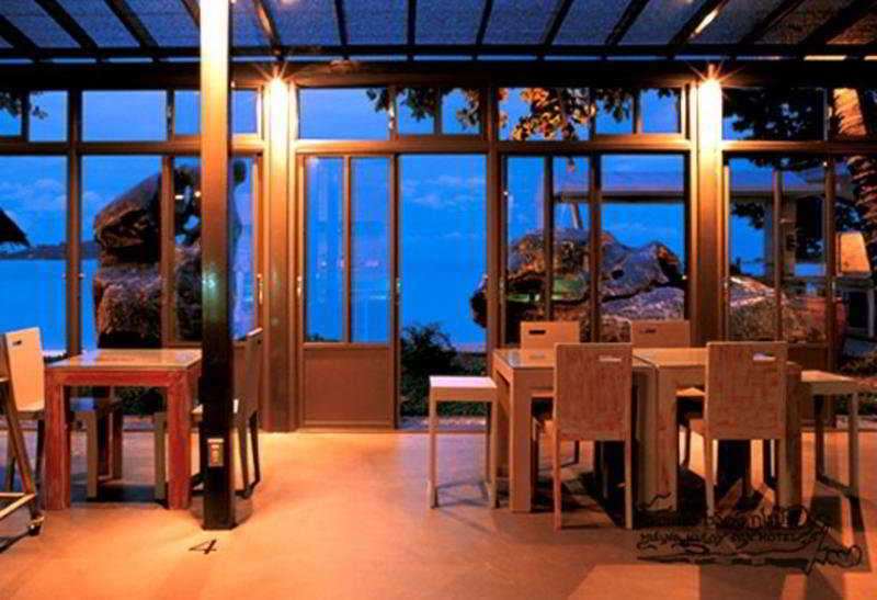 Hotel SALA Samui Chaweng Beach Resort 12