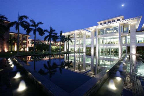 Jaypee Palace Hotel & Convention Centre 9