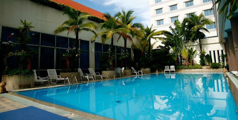 Krungsri River Hotel