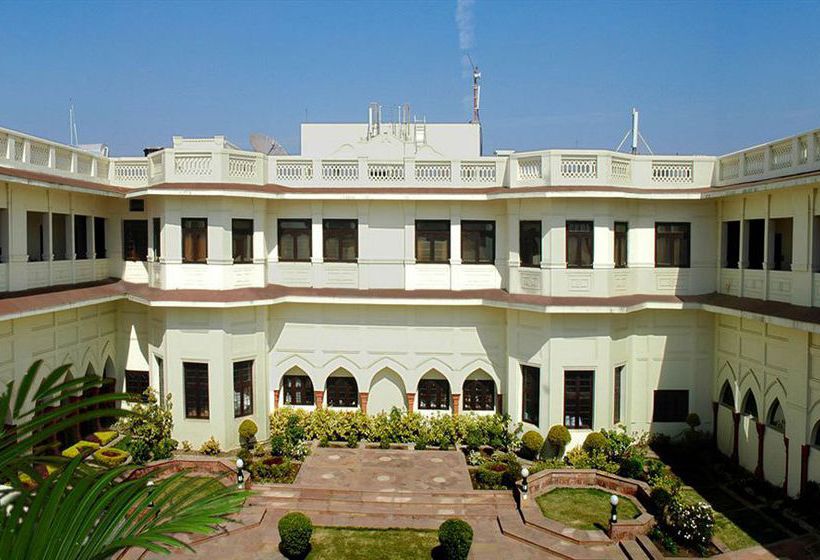 Hotel Noor Us Sabah Palace 11