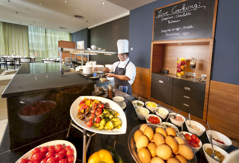 Dorint hotel am Heumarkt 10