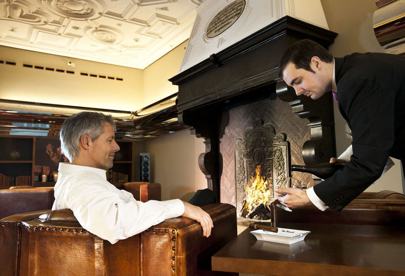 Dorint hotel am Heumarkt 15